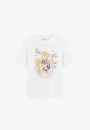 Camiseta blanca de algodón con mangas cortas que presenta una colorida impresión gráfica de un gato y el texto "Scalpers Tour". Corte relajado.