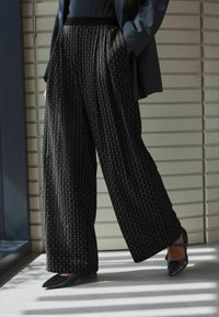 Next PULL ON DIAMONTE TALL - Tygbyxor - black