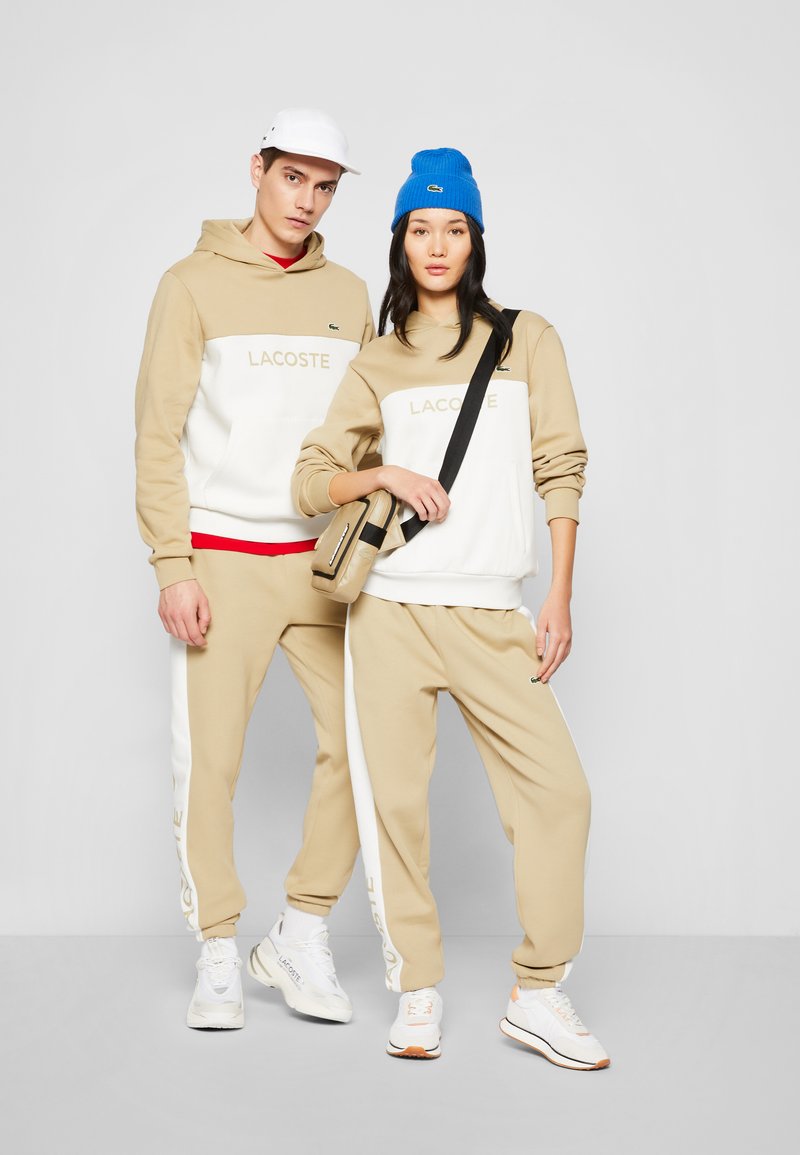 Lacoste Trainingsbroek beige Lacoste Trainingsbroek beige