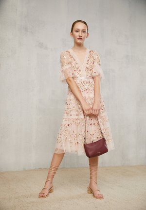 ARAMINTA MIDI DRESS - Cocktailjurk - petal pink/daffodil