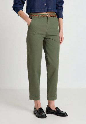 Chino - verde militare