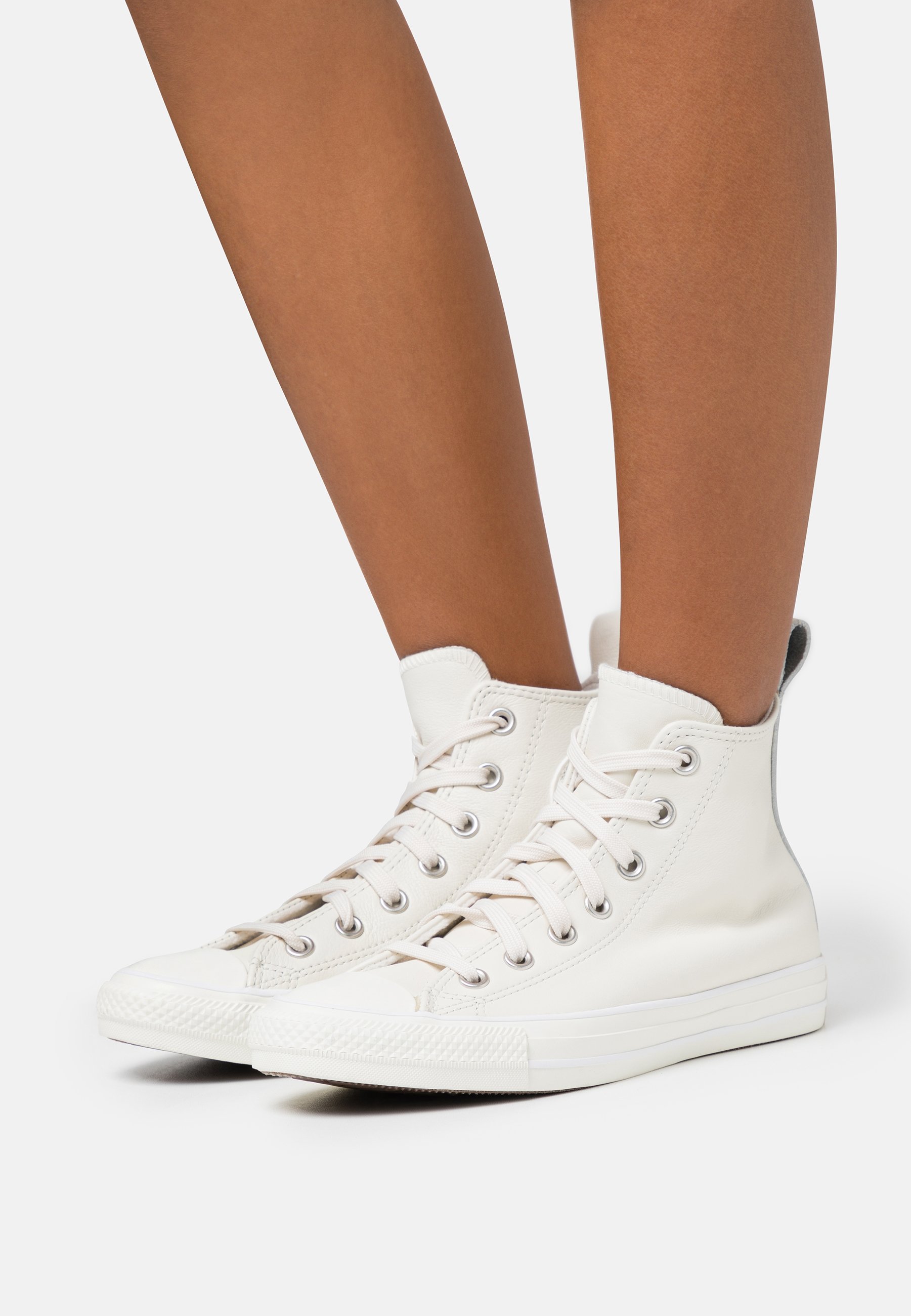 converse chucks creme