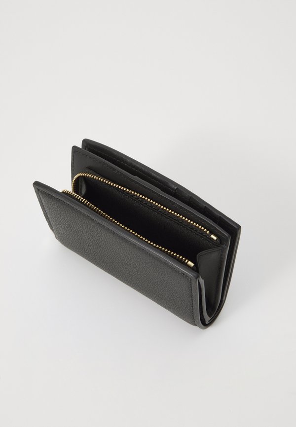 BRYANT WALLET - Wallet4