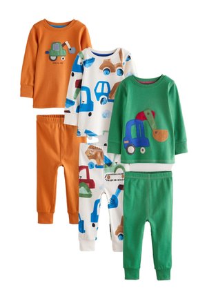 Drei barfüßige Kleinkinder stehen nebeneinander mit dem Rücken zur Kamera, tragen einfarbige und gemusterte Langarm-Pyjamas vor schlichtem Hintergrund.