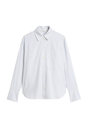 Svetlomodrá a bielo pruhovaná košeľa na gombíky s ostrým golierom, dlhými rukávmi a náprsným vreckom. Vyrobená z hladkej tkaniny.