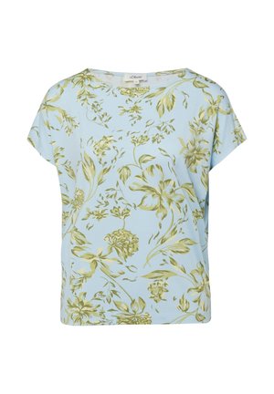 Lichtblauw kort mouw blouse met groene bloemenprint en een brede ronde halslijn, casual stijl van s.Oliver.