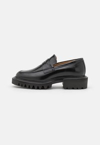 LOLA LOAFER - Polobotky - black