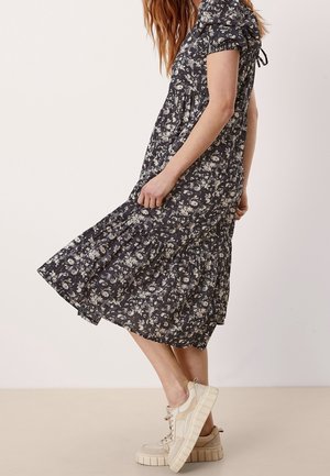 s.Oliver Vapaa-ajan mekko - dark blue