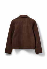 Brun mockaskinnjacka med en strukturerad design, som har en skålad krage, långa ärmar och en platt sömdetalj på baksidan.