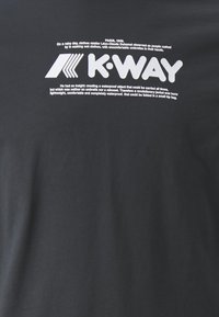 K-Way ODOM TYPO UNISEX - Triko s potiskem - black pure