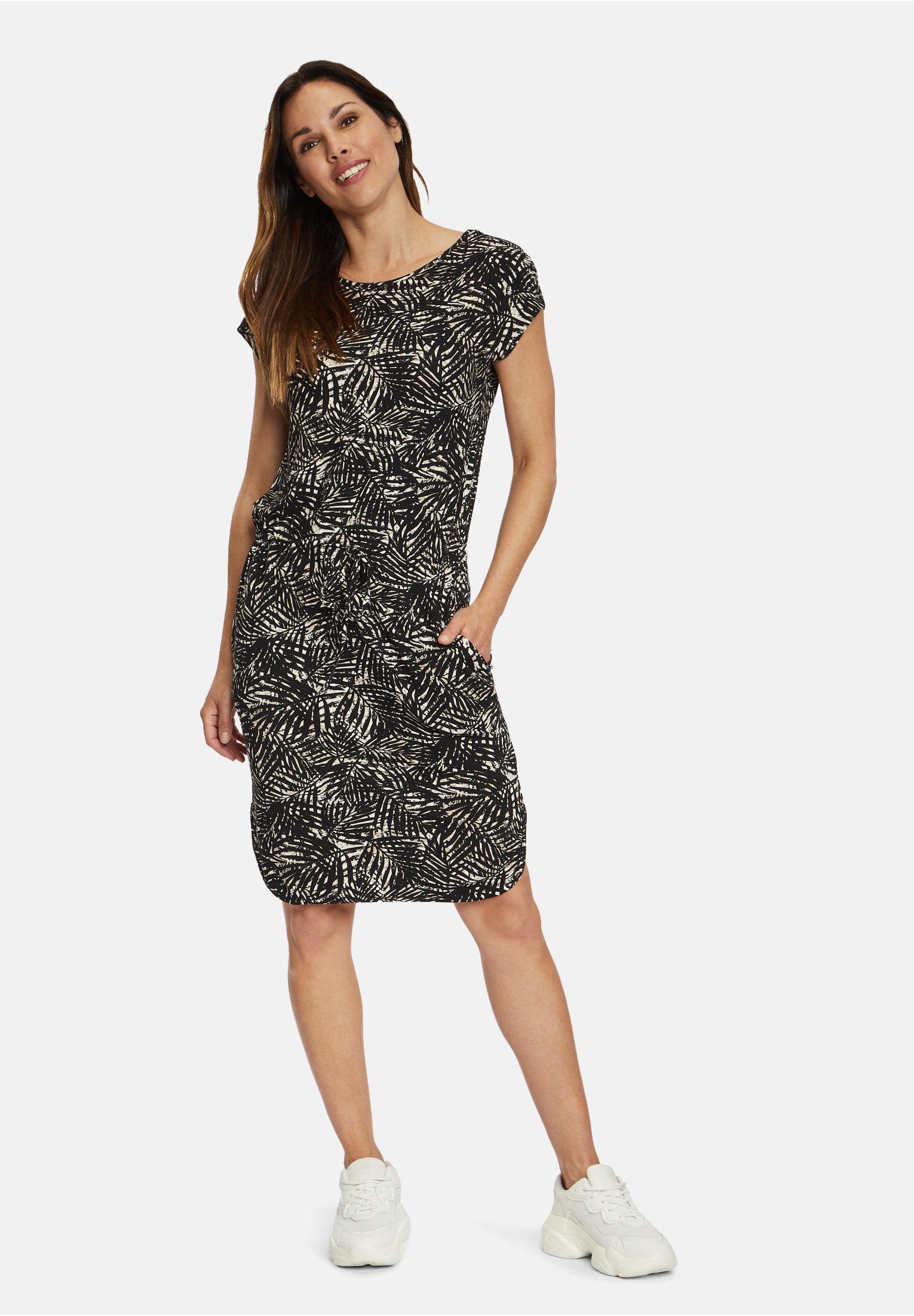 Cartoon Kleider online | Entdecke dein neues Kleid | ZALANDO