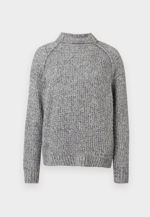 Pull gris en tricot avec un col montant, des manches longues et un ourlet côtelé. Présente un motif texturé sur l'ensemble avec une coupe décontractée.