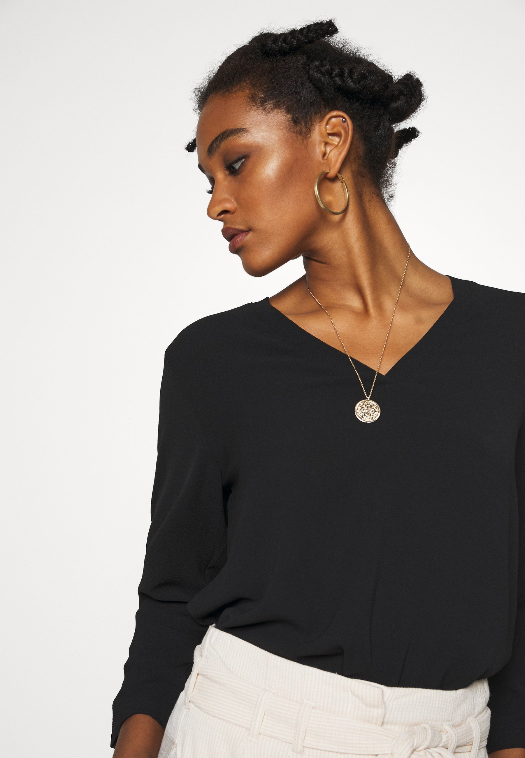 JDY JDYMILO VNECK Bluser black Zalando.no JDY NOOS - Bluser - black