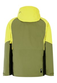 Wasserabweisende Jacke mit einer gelben Kapuze und Oberteil, olivgrünem Körper und schwarzen Seitenelementen. Auf der Rückseite befindet sich ein Logo.