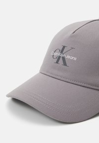 Calvin Klein Jeans MONOLOGO WARM UNISEX - Naģene - titanium