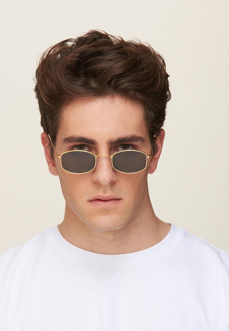 Meller SUKU Zonnebril Gold Carbon/goudkleurig Zalando.nl