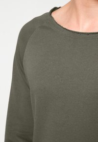 Urban Classics Felpa - olive