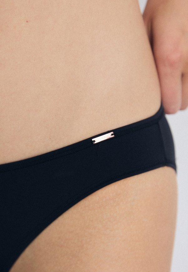 NOA 2 PACK - Briefs3