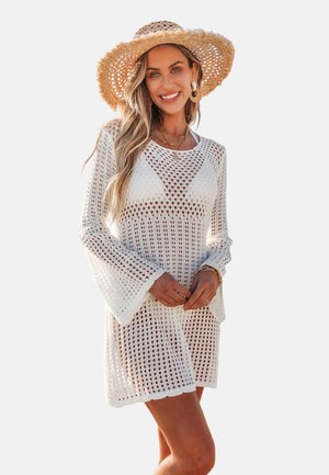 Cupshe Jumper dress - white