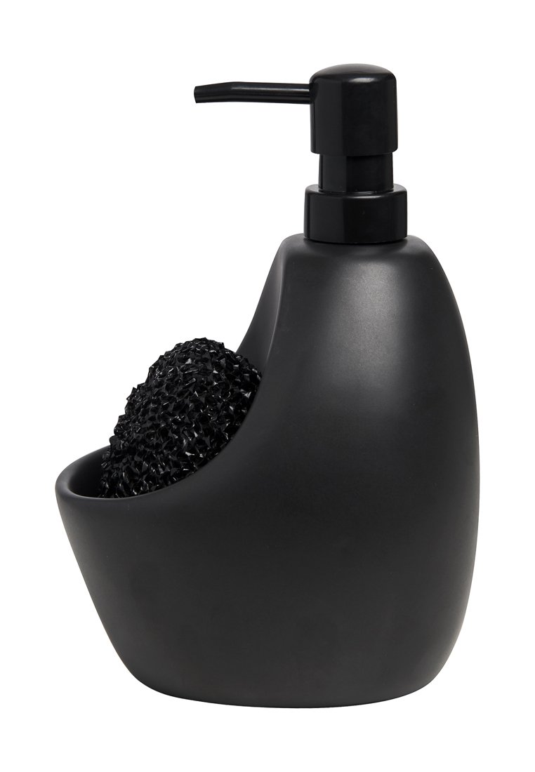 Distributeur de savon noir avec pompe et porte-éponge noir texturé, doté d'un design lisse et contourné ainsi qu'une base arrondie pour la stabilité.