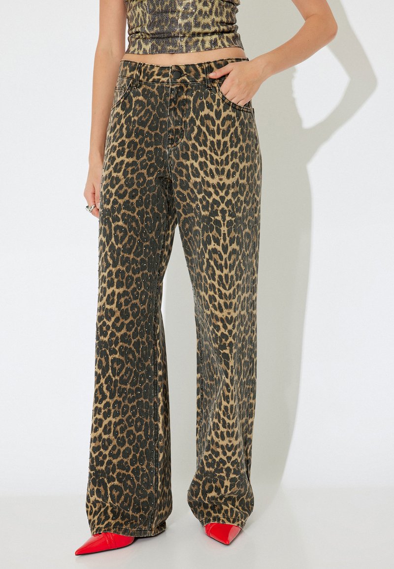 Koton X İNJI LEOPARD - Broek - brown