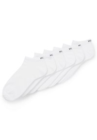 Unselected, white