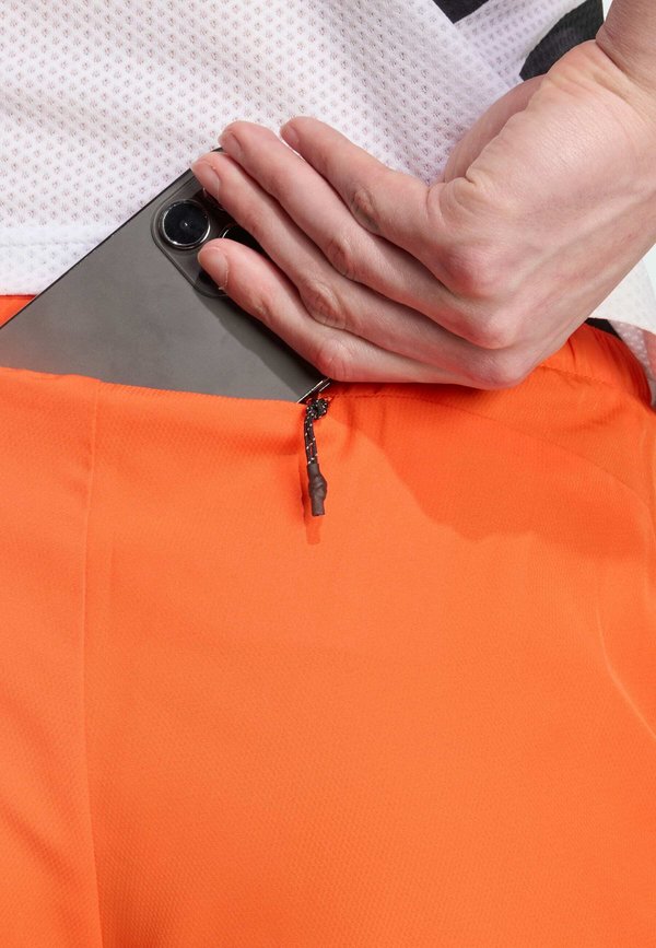 LIGHT - Sports shorts - semi impact orange4