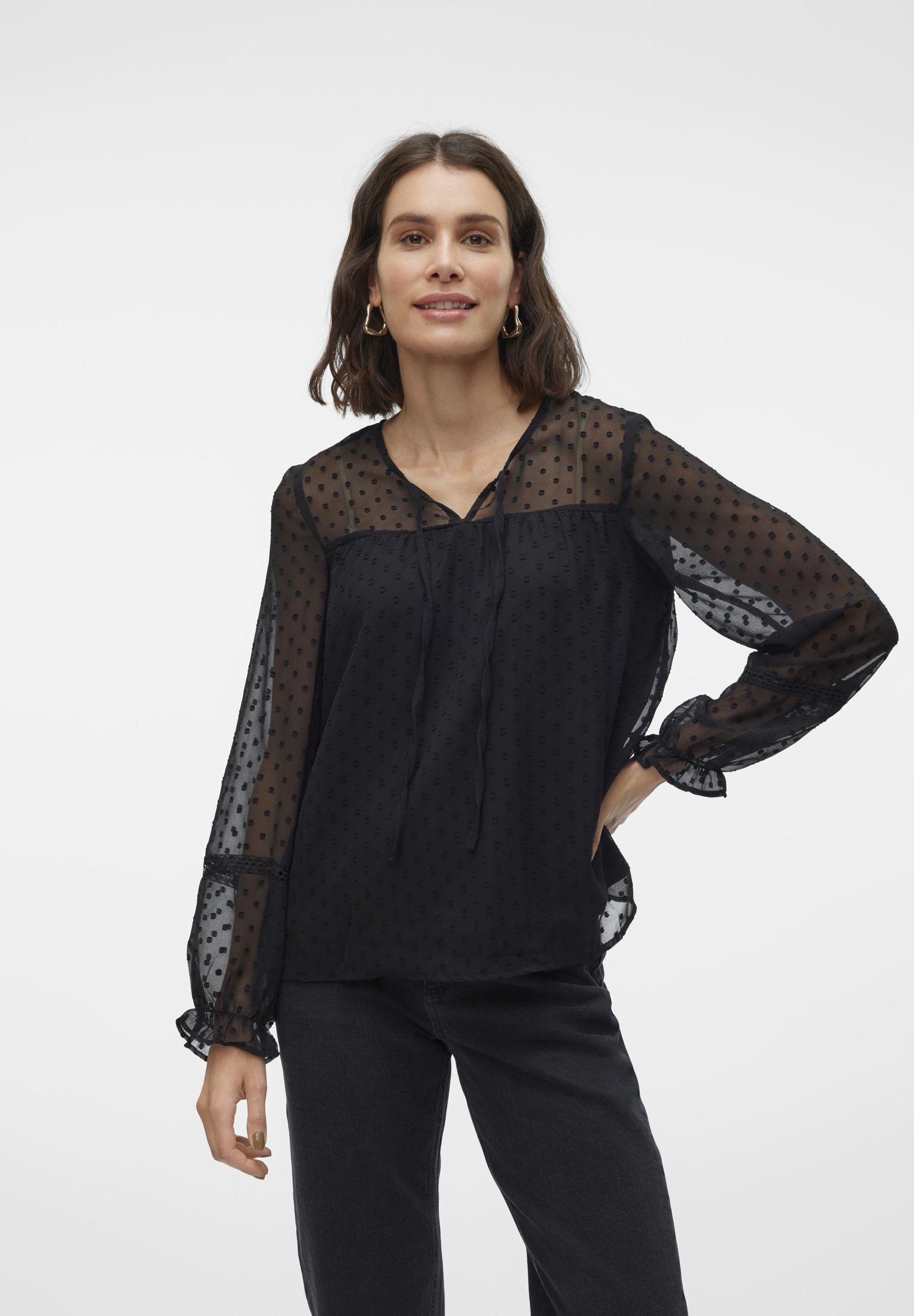 Vero moda VMHALSTON L/S BOW TOP WVN BTQ 10337537 zwart kopen bij The Stone Vero moda VMHALSTON L/S BOW TOP WVN BTQ 10337537 zwart kopen bij The Stone