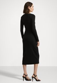 Lauren Ralph Lauren BUCKLE-TRIM COTTON-BLEND KNIT MIDI DRESS - Dienas kleita - black