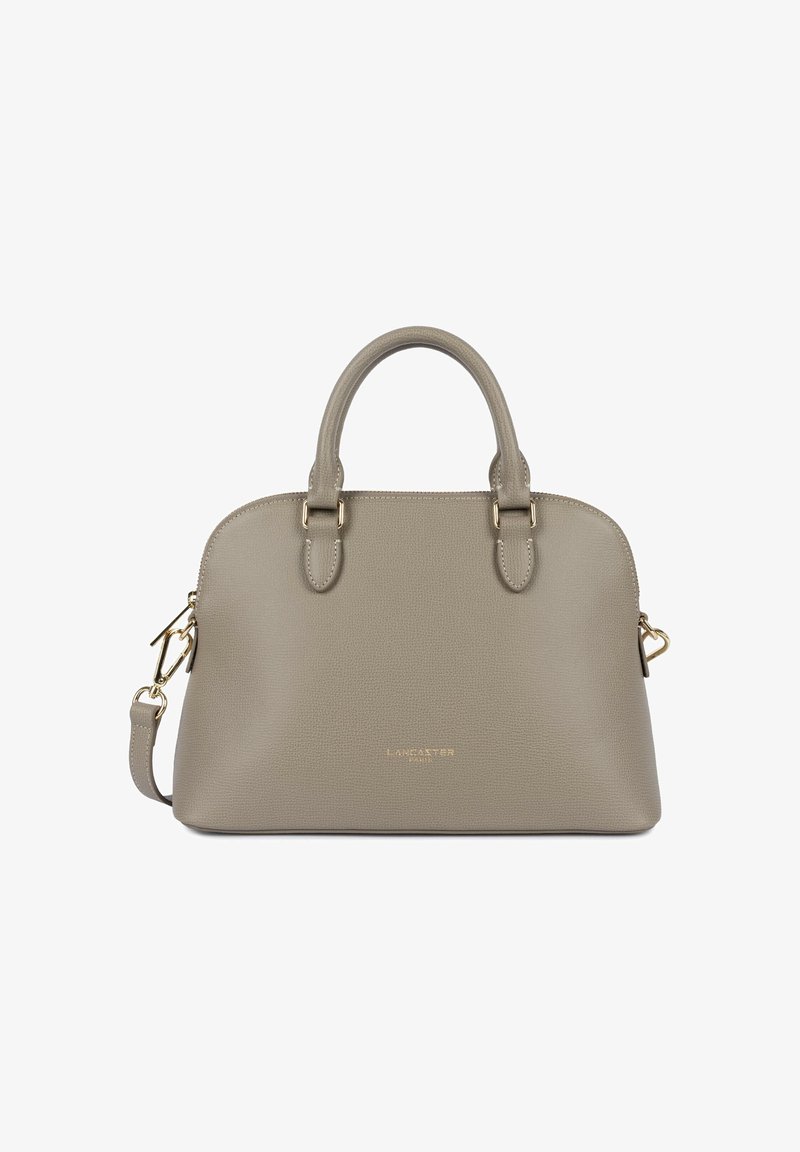 Sac à main en cuir texturé gris avec doubles poignées, ferrures dorées, bandoulière amovible et logo "Lancaster Paris" sur le devant.