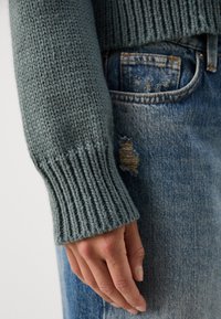 Vero Moda Petite VMMIRANDA - Džemperis - balsam green