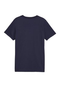 T-shirt a maniche corte di colore blu navy, realizzato in tessuto di cotone, presenta un collo a giro e un design semplice, senza decorazioni frontali.