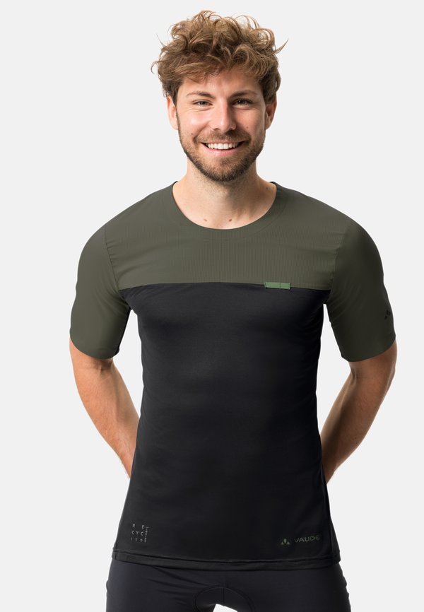 KURO - Sport T-Shirt