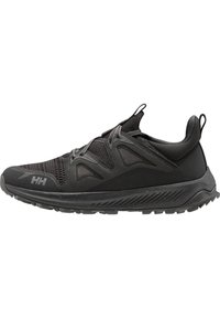 Černá sportovní bota s síťovaným svrškem, gumovou podešví a polstrovaným límcem. Obsahuje reflexní detaily a texturovaný design pro lepší trakci.