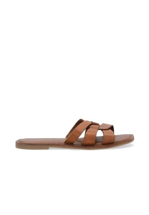 Brown leather slide sandal featuring three wide straps, a flat sole, and a smooth texture. Engraved logo on the insole.