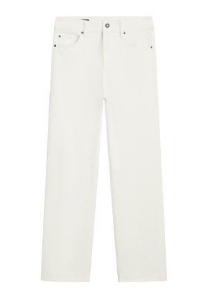 Weiße Denim-Jeans mit geradem Bein, ausgestattet mit Taschen vorne und hinten, einem Standard-Knopfverschluss und Akzenten aus Metallbeschlägen.