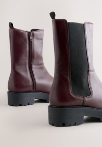 Next Enkellaarsjes met plateauzool - burgundy red leather