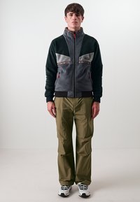 Berghaus TRAMANTANTA JACKET UNISEX - Polárdzseki - grey/black