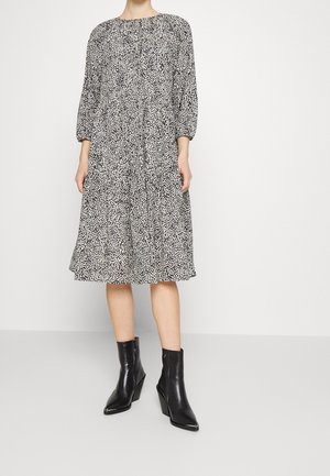 Robe de jour - off-white