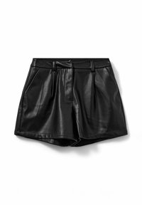 Svarta lädershorts med hög midja, veck framtill, sidofickor och en slät yta. Avslutas med en ren fåll.