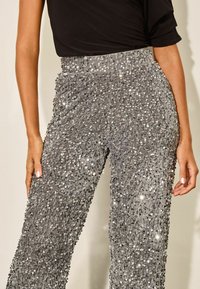 Lipsy SEQUIN WIDE LEG - Kelnės - silver