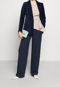 Steffen Schraut Blus - off-white