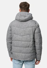 Graue gesteppte Jacke mit Kapuze, aus strukturiertem Stoff, mit vertikalen Steppmusterlinien und lockerer Passform. Das Design verfügt über elastische Bündchen.