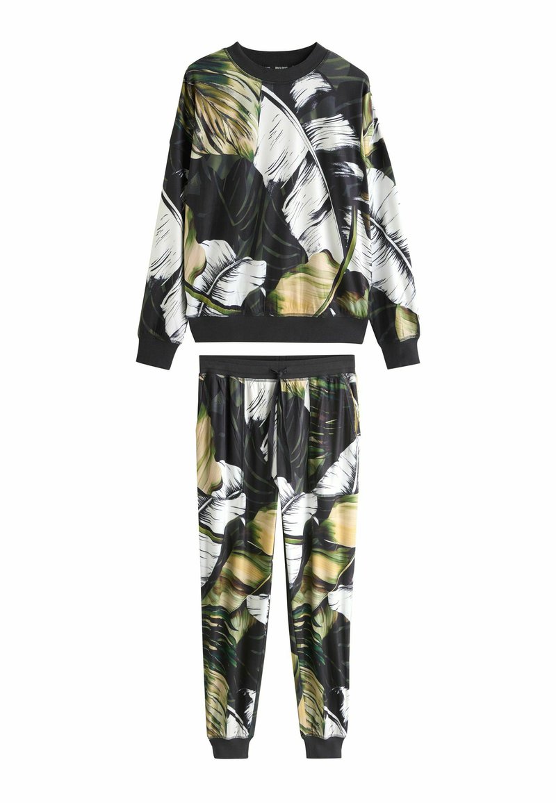 Ensemble sweat-shirt à manches longues et pantalon noir avec motif de feuilles multicolores, doté d'une coupe décontractée et de poignets et taille élastiques.