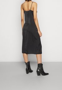 Calvin Klein Jeans Vapaa-ajan mekko - black