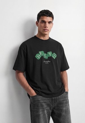 OVERSIZE DICE - T-shirt imprimé - black