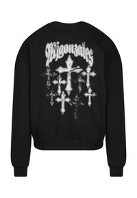 Zwarte cropped sweatshirt met een grote witte grafische print van kruisen en tekst op de achterkant, met ribbelboorden en onderrand.