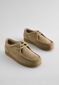 REGULAR FIT  - Chaussures à lacets - stone