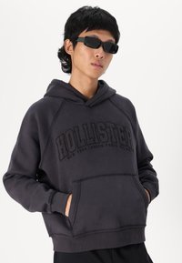 Hollister Co. BOXY CROP TECH LOGO - Mikina - phantom