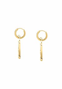 Gli orecchini a cerchio in oro presentano una barra pendente con una finitura lucida. Il design include una chiusura a cerniera sicura e una texture liscia e brillante.